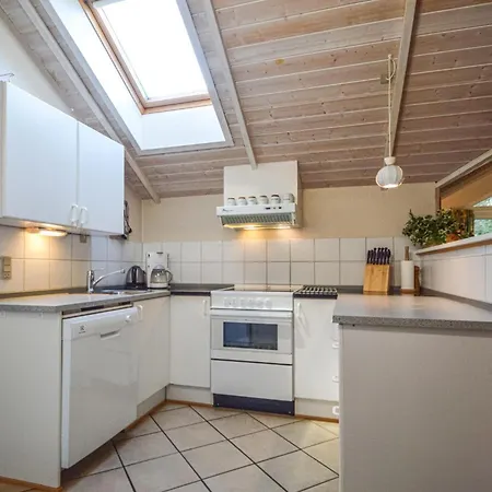 Romo 34 With Hot Tub *