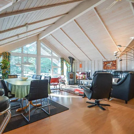 Romo 34 With Hot Tub *